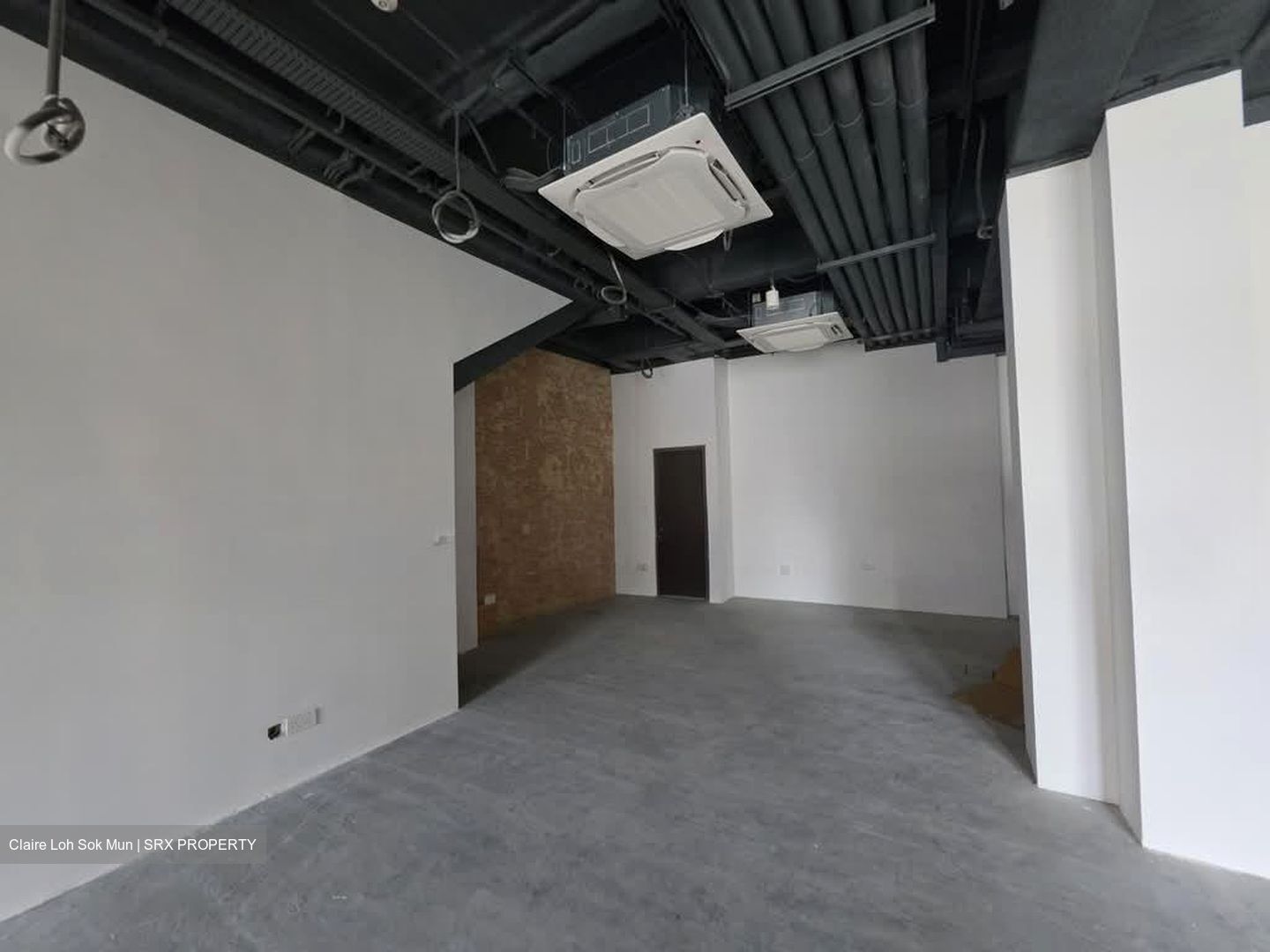 Serangoon Road (D8), Shop House #584325941